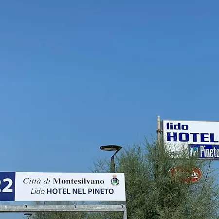 Szálloda Nel Pineto 3*