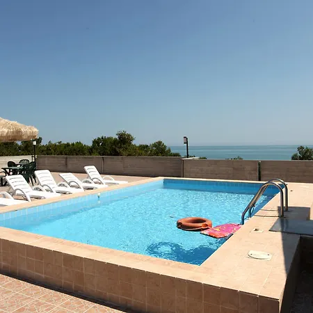 Nel Pineto Hotel