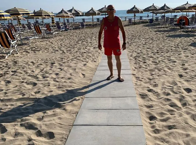 Nel Pineto Монтесильвано